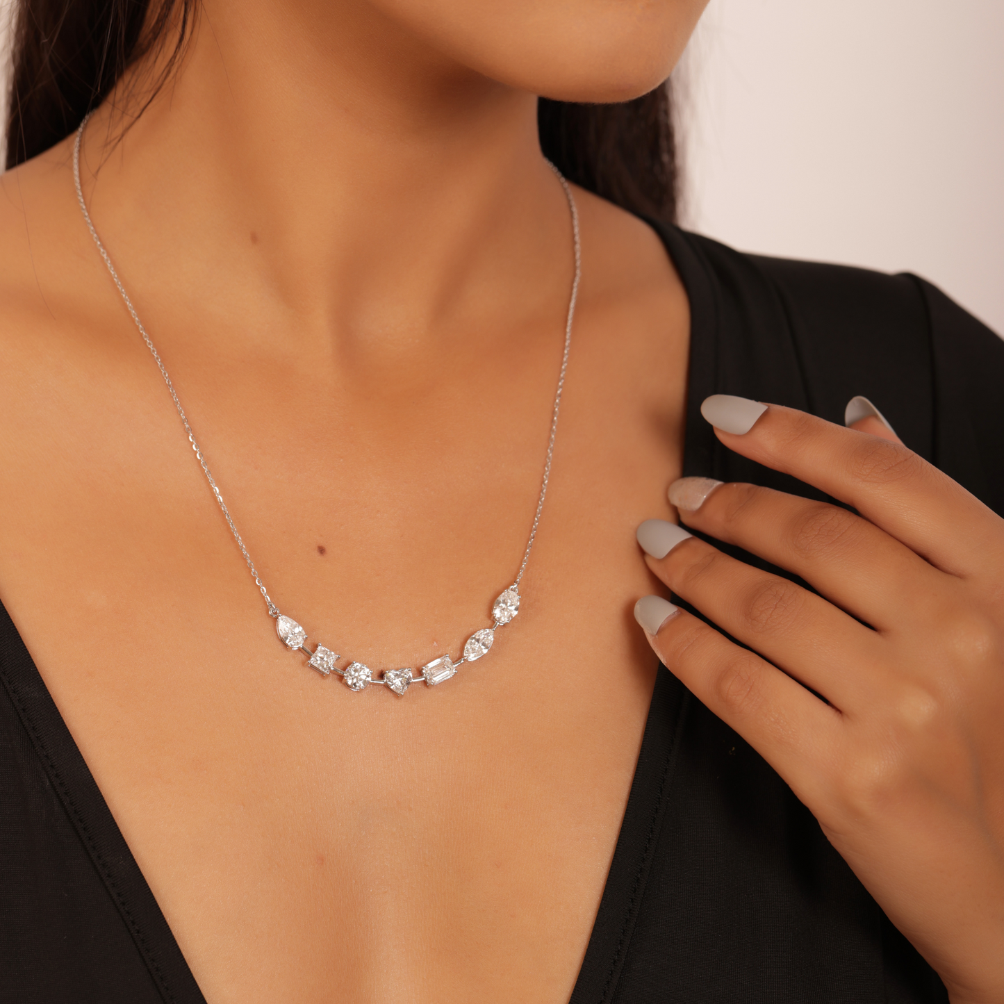 Lustre Line Necklace