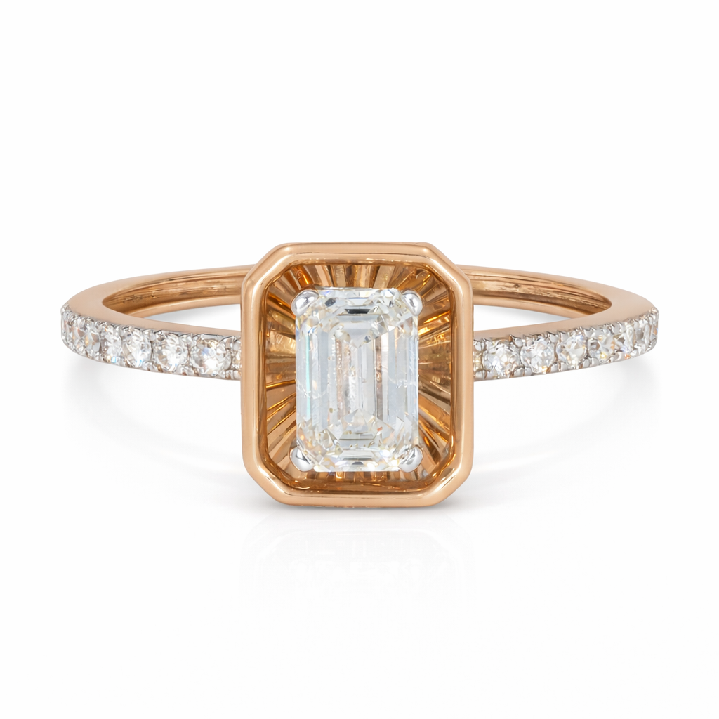 Emerald Sunrays Ring