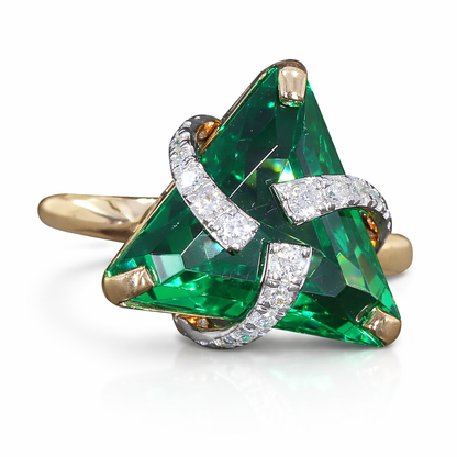 Trillion Emerald Ring
