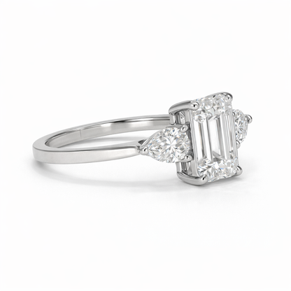 Emerald-cut Ring